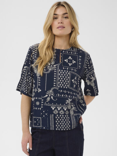 Saint Tropez Blouse Stephanie front